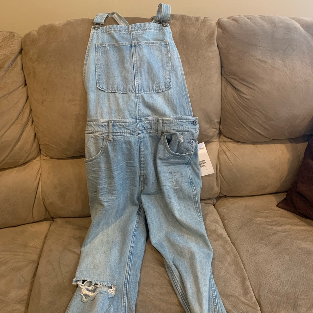 Light wash denim overalls!